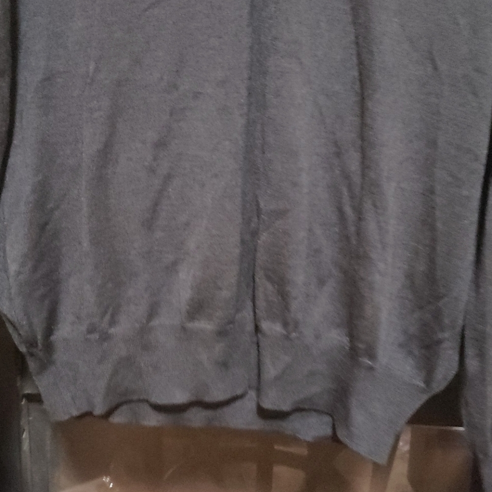BRIONI CASHMERE, SILK, WOOL MIX VNECK SZ 52 - Picture 6 of 12